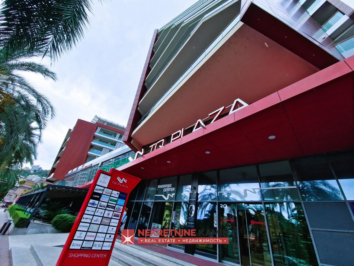 Prodaje se poslovni prostor na I spratu u TQ centru, Budva 